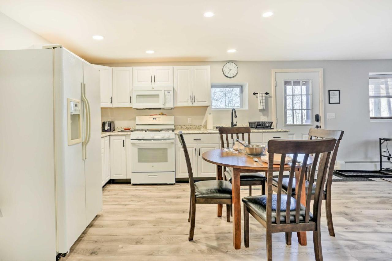 Apartment Charming With Fire Pit Near Hiking! Beacon