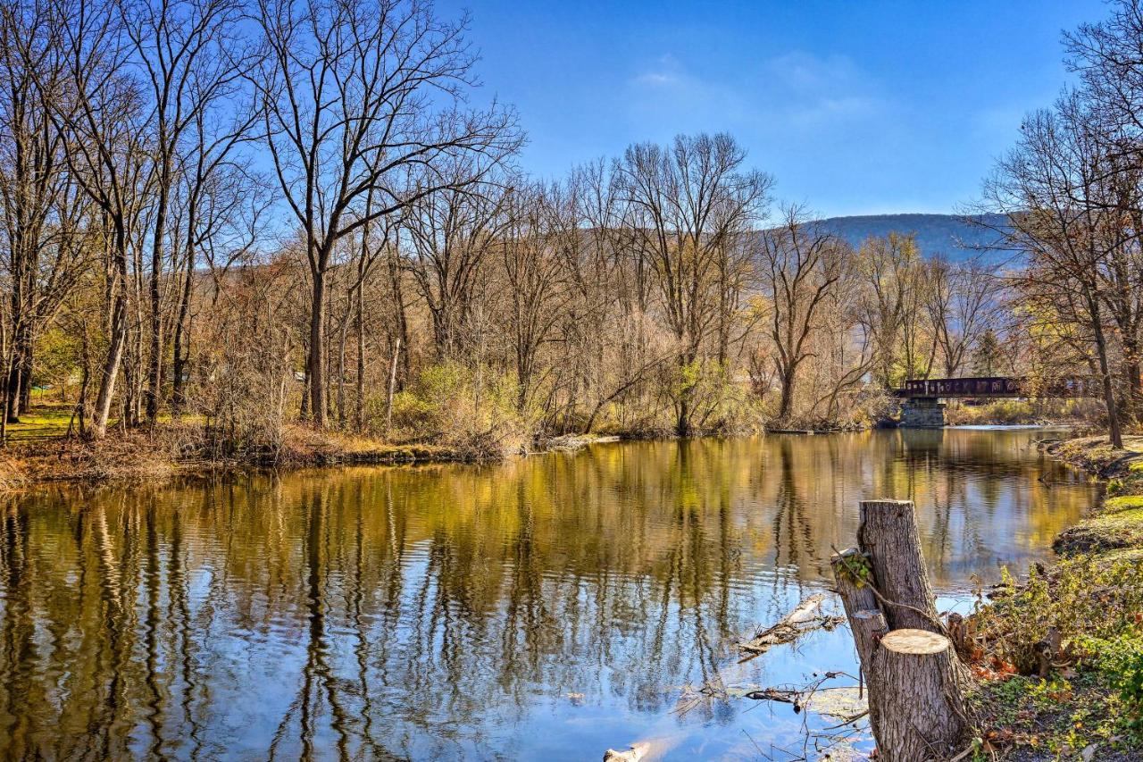 Charming With Fire Pit Near Hiking! * Beacon